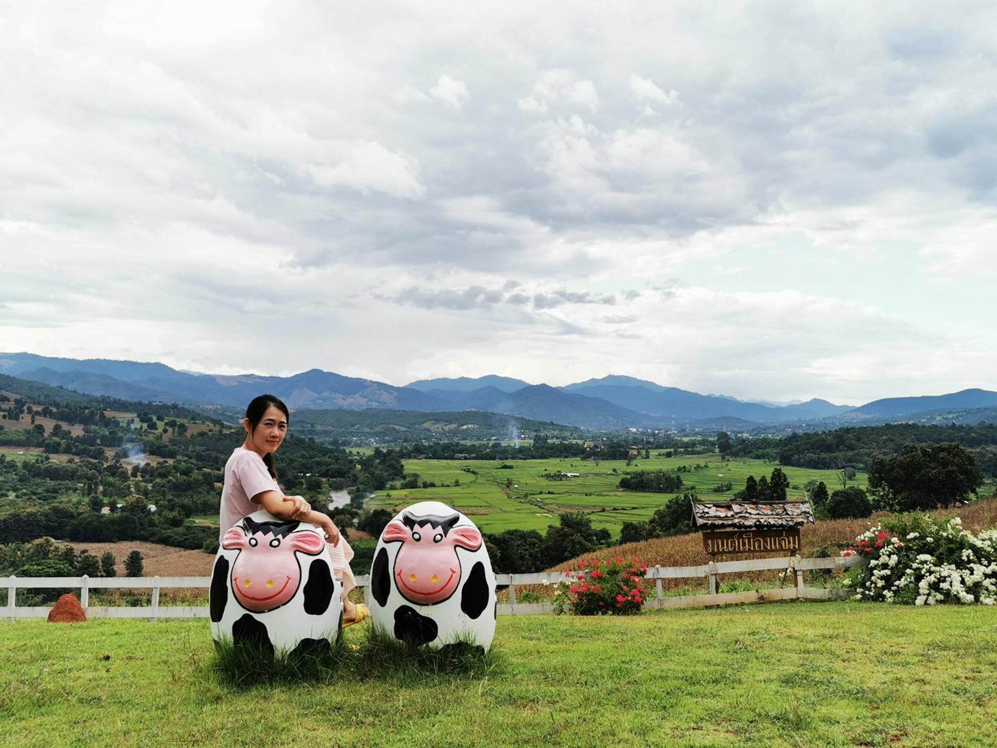 มนต์เมืองแจ่ม Hotel Mae Chaem Eksteriør billede